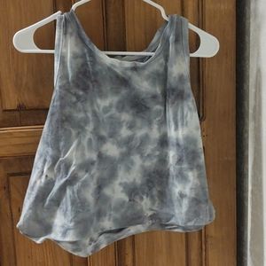 Cropped muscle tank top